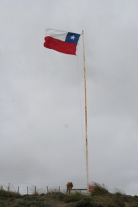 Drapeau du Chili mis à l’épreuve par le vent