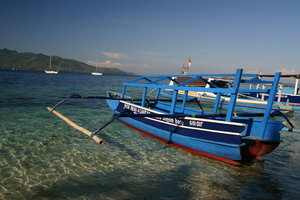 Bateau de pêcheur sur Gili Air en Indonésie
